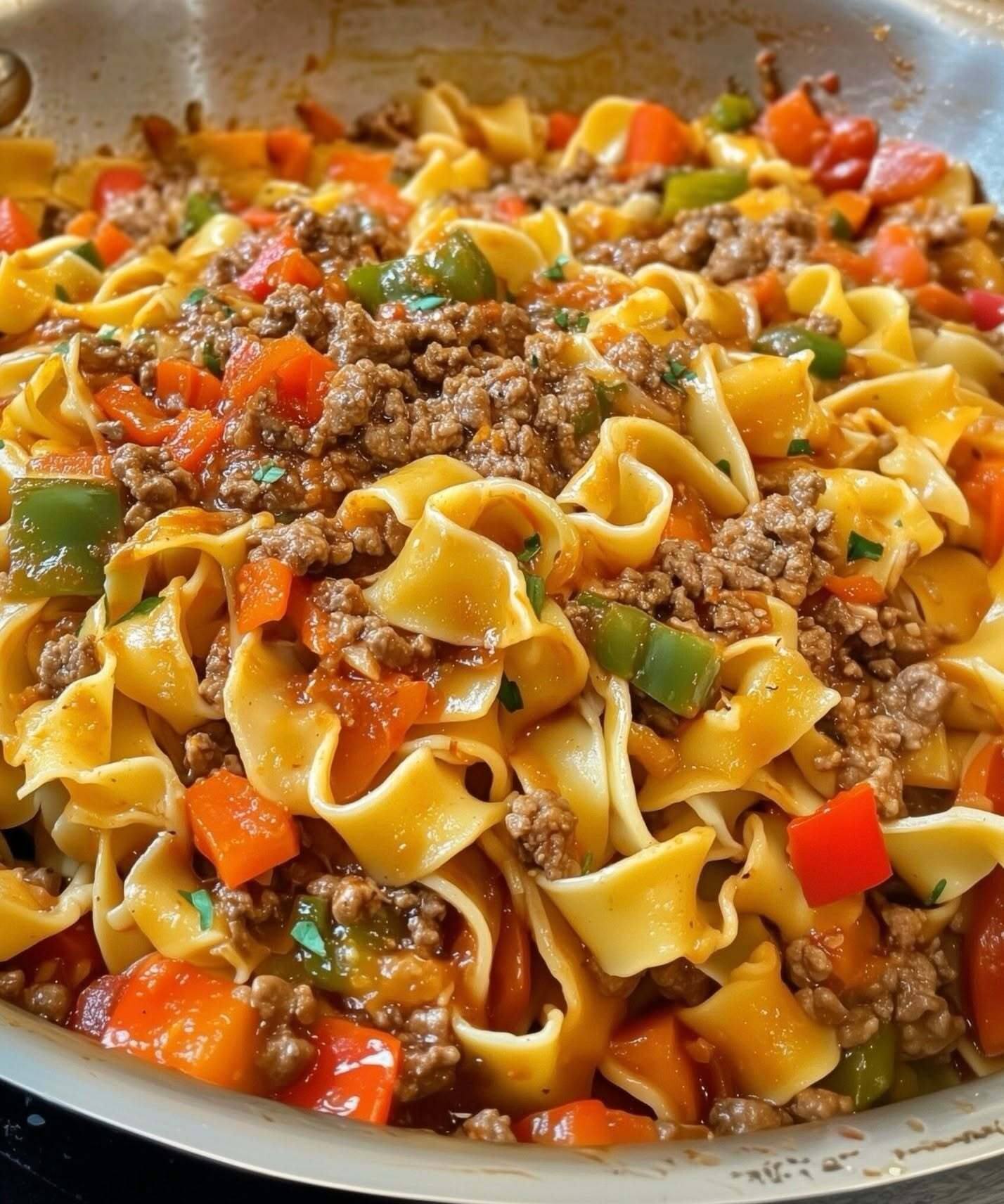 Italian Drunken Noodles: A Hearty & Flavorful One-Pan Meal