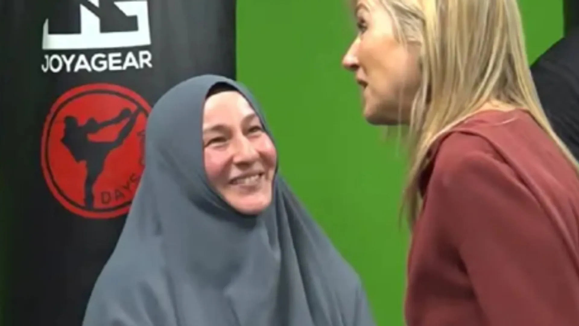 Muslim woman refuses to shake Máxima’s hand: ‘Images cause uproar’